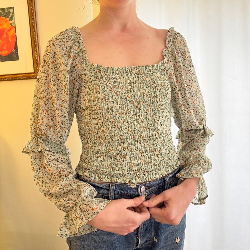 Smocked Square Neck Long Sleeve Floral Top - Light Sage